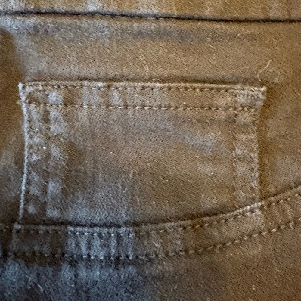 Chico’s Black Denim Pull-On Jean-Style Shorts 11″ Inseam Size 12 NWOT - Picture 4 of 5